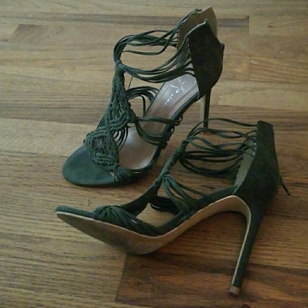 Atmosohere heels